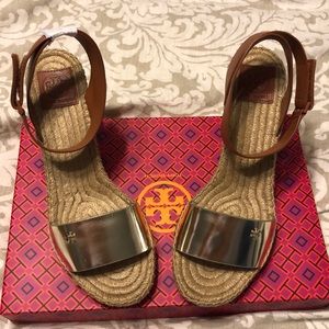 Tory Burch wedges SIZE 10